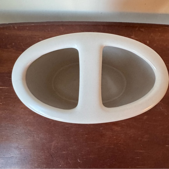 Rae Dunn Ceramic Brush Holder/Organizer Ivory w/ black font. Excellent condition - Picture 4 of 8